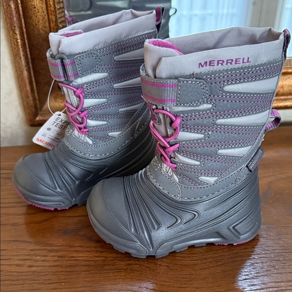 Merrell Other - Merrell Gray/Berry little Kids' Snow Boots. Size 5 little kids.